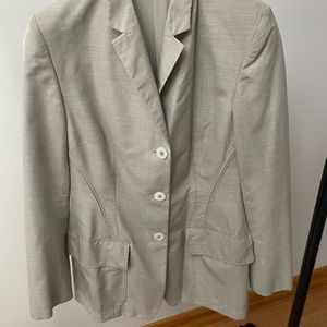 GUCCI BLAZER SIZE 42